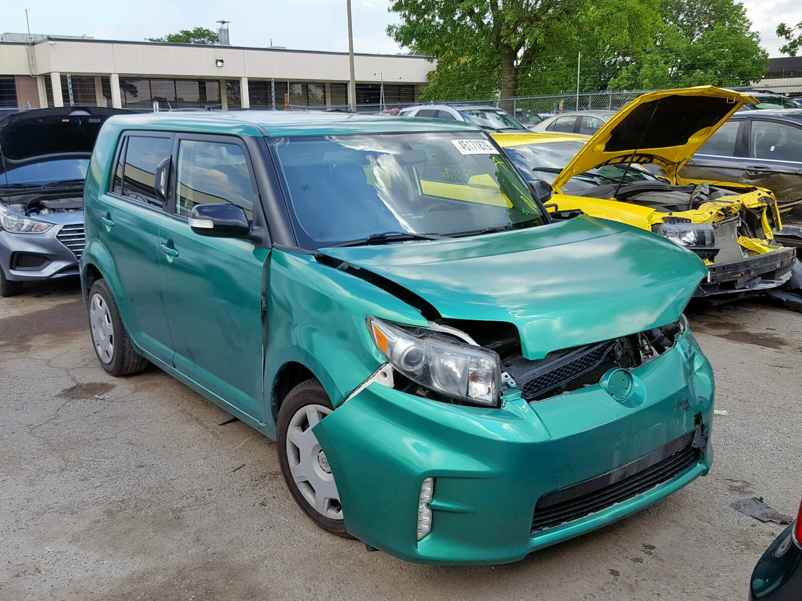 Toyota Scion XB fuel