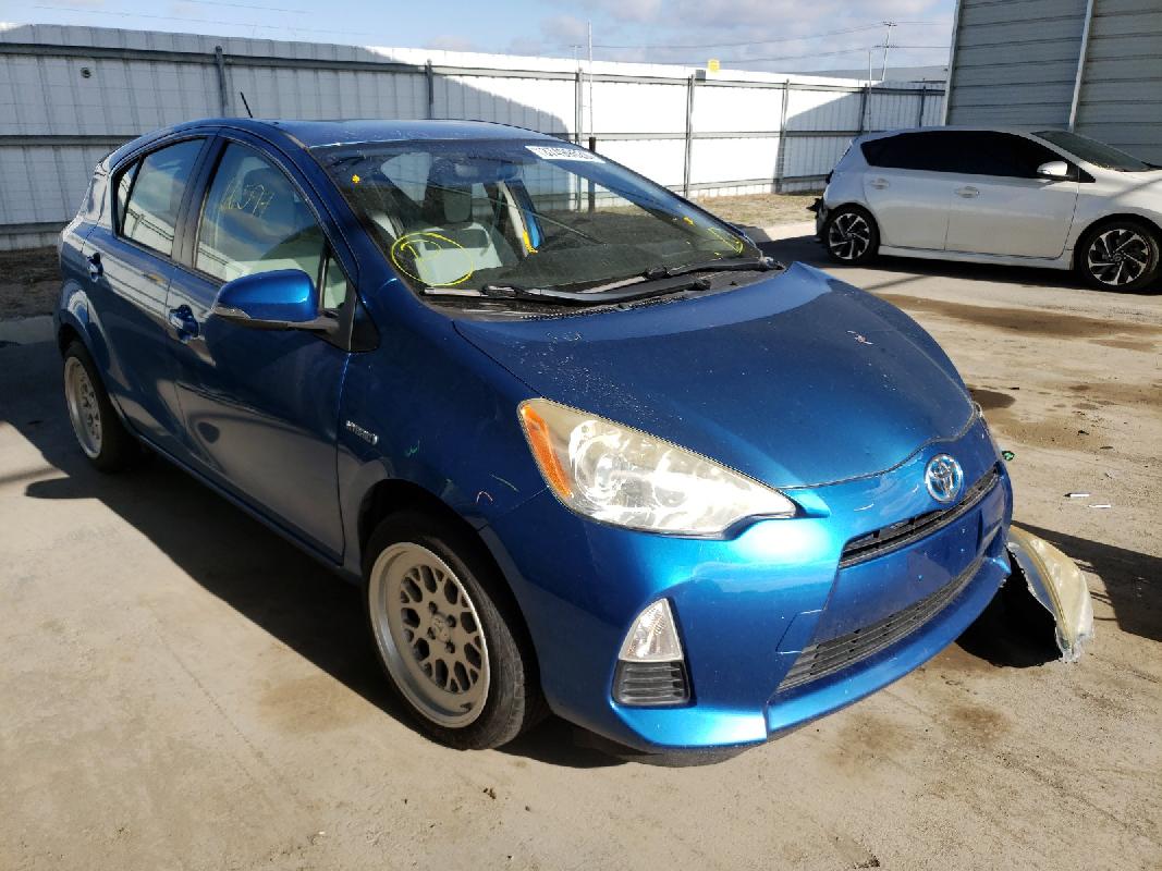 Toyota Prius c2013 Blu