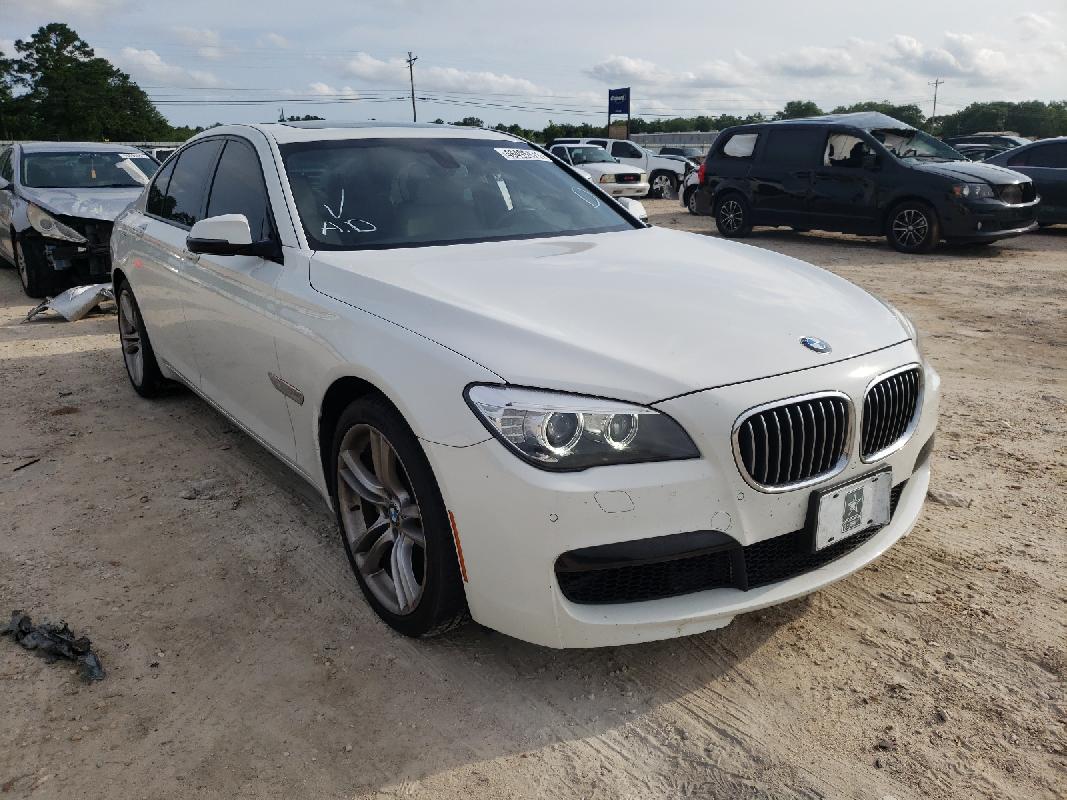 BMW 7 Series White