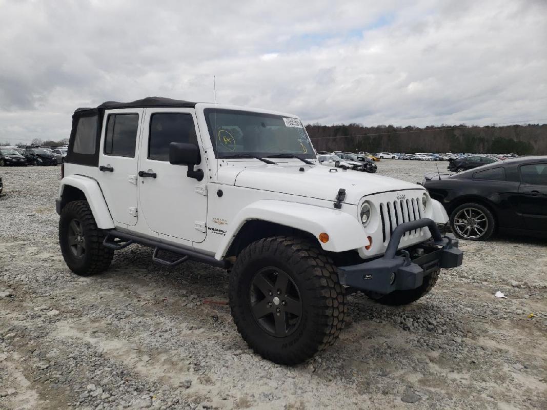 Jeep Wrangler Sahara 2012