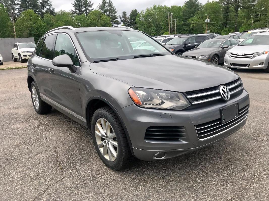 Туарег 2013 3.6 бензин. Volkswagen Touareg v6 TDI. Touareg 2013 3.0 TDI. Touareg v12 6.0. Touareg v10 5.0 TDI.