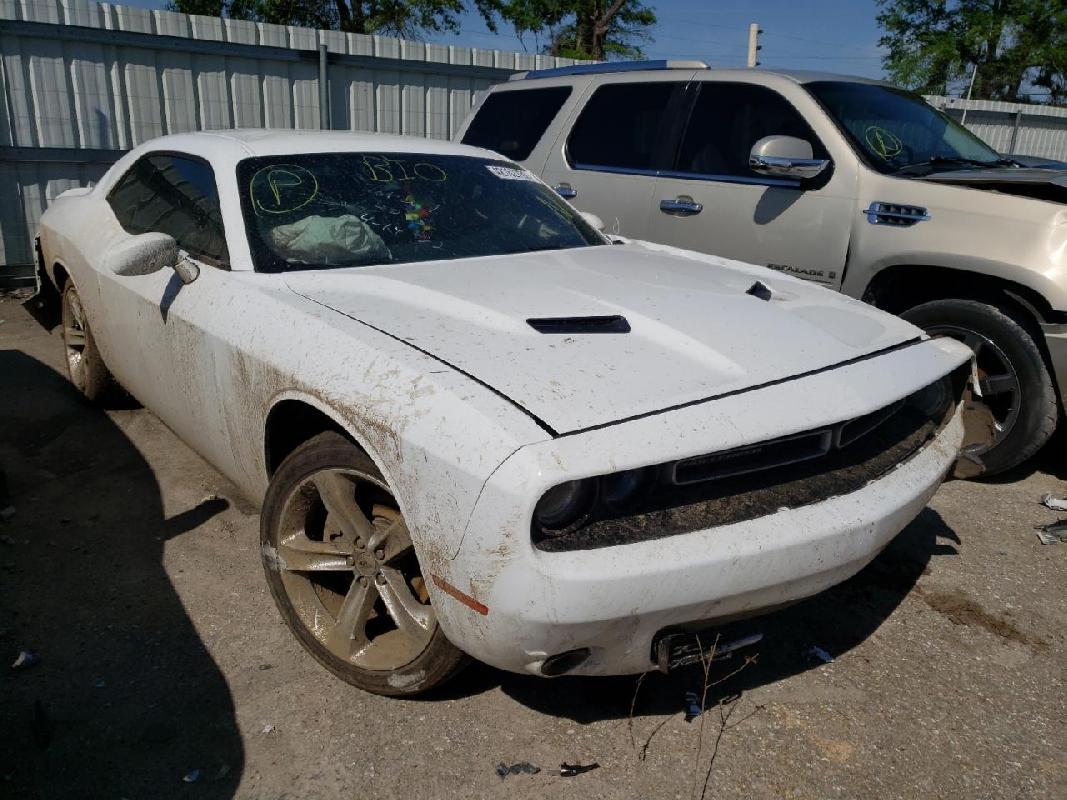 Dodge Challenger 2018 Р±РµР»С‹Р№