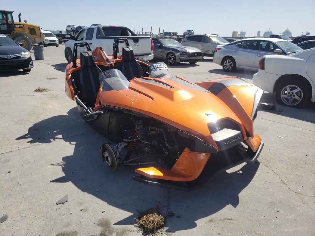 2015 Polaris Slingshot дром