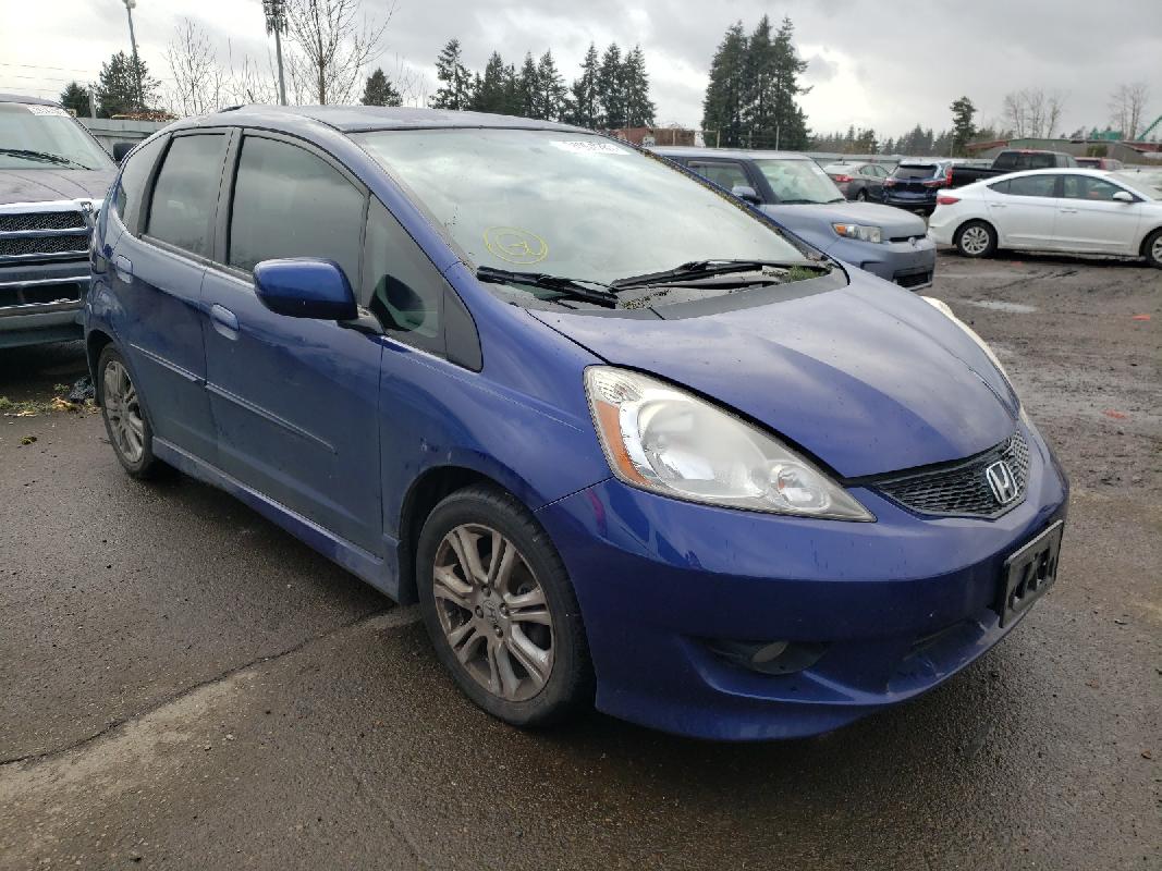 Хонда фит 2009. Honda Fit Sport 2012 jhmge8h58dc017811. Honda Fit 2009 технические характеристики.