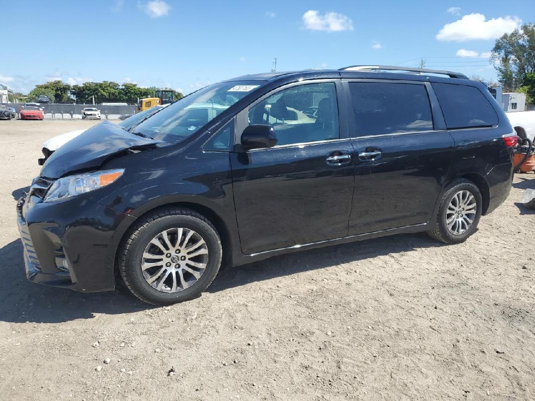 Toyota Sienna 2020