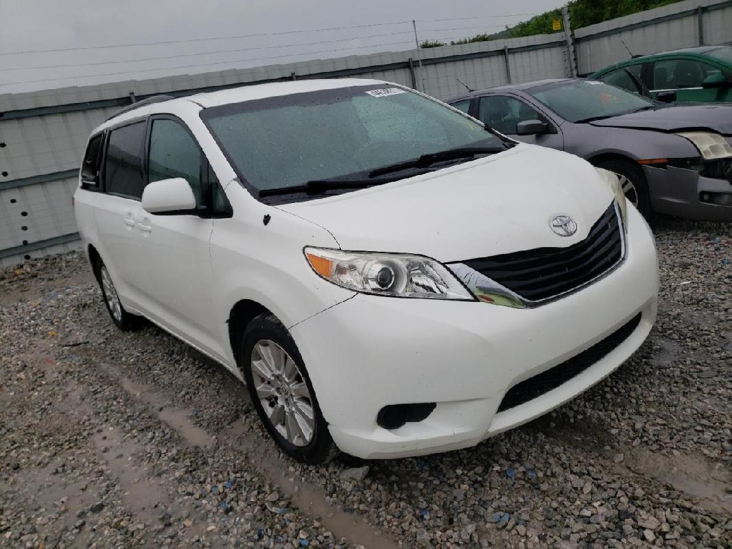 Toyota Sienna Купить В России