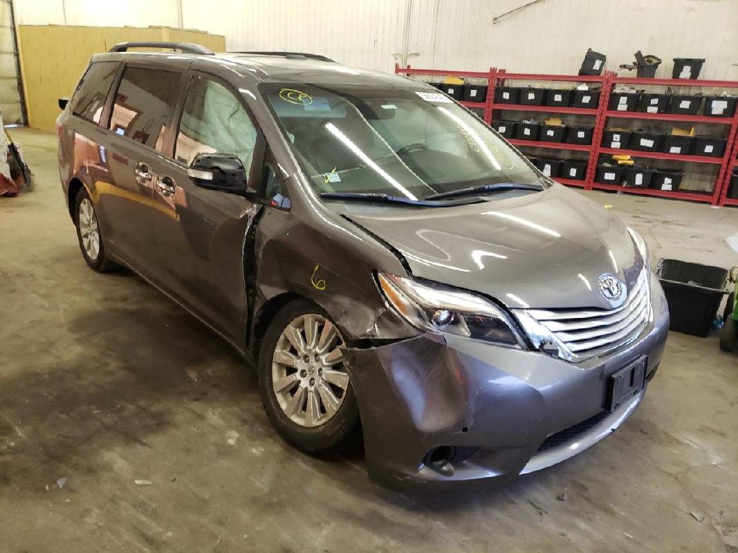 Toyota Sienna 2015