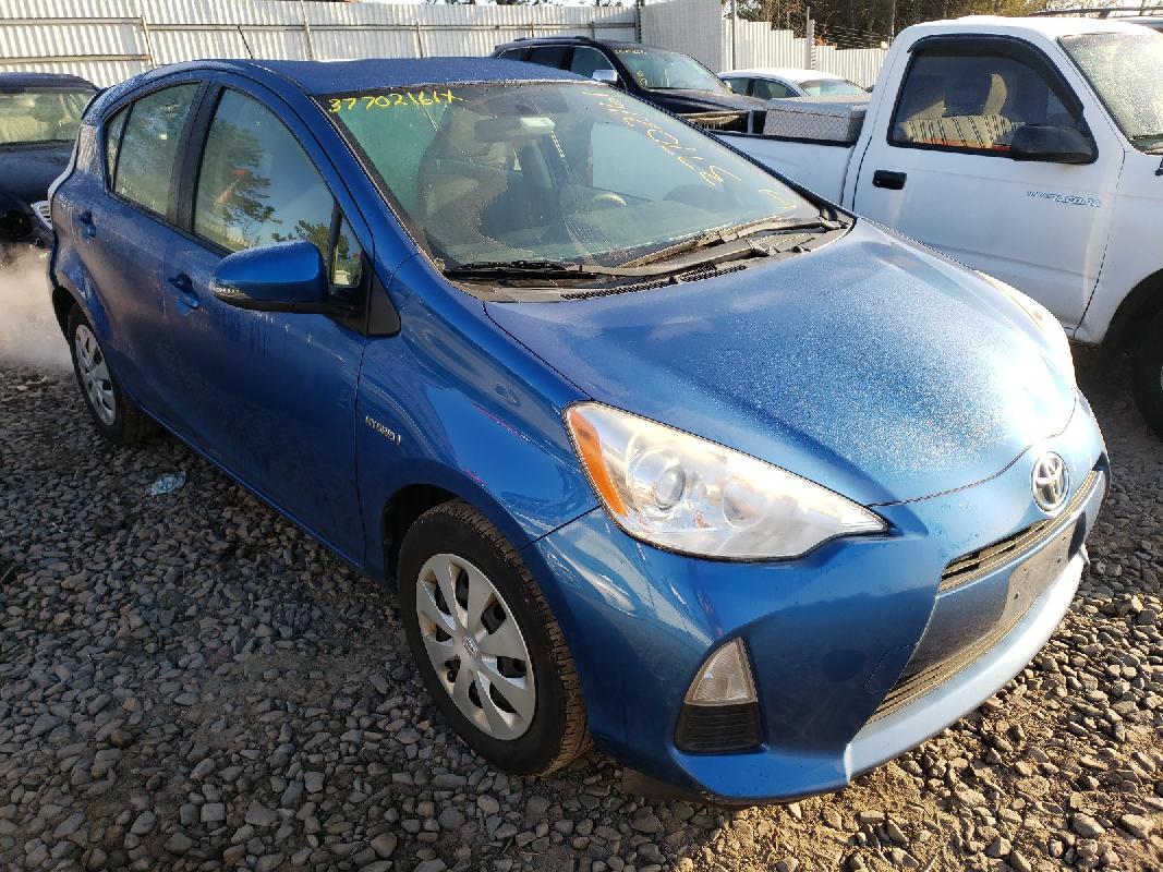 Toyota Prius c2013 Blu