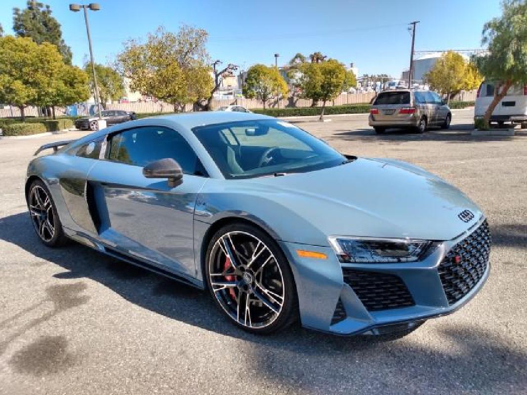 Audi r8 2020 Blue