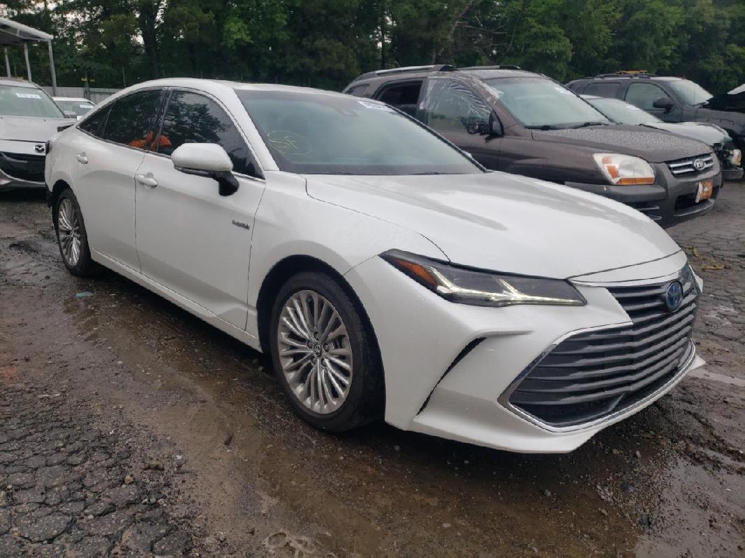 Toyota Avalon 2020