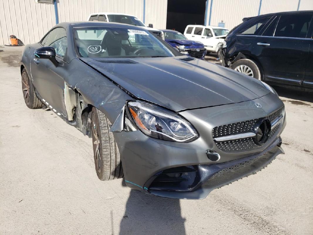 Mercedes AMG SLC 43