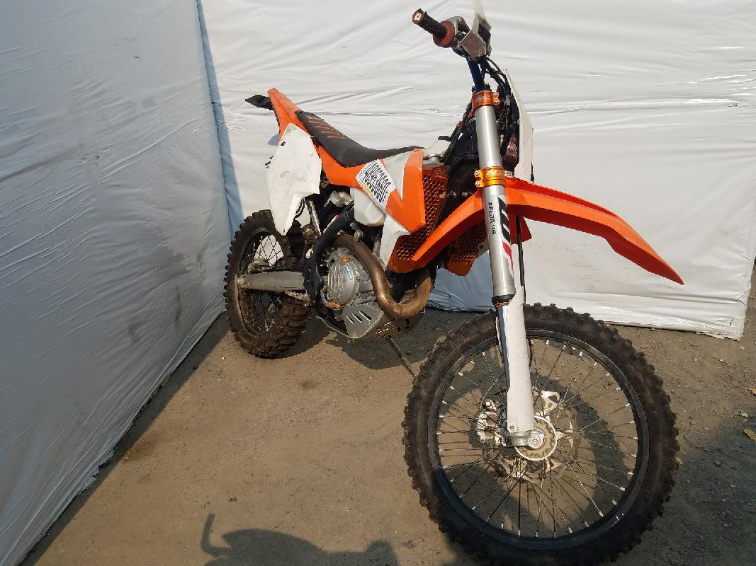 KTM 500 EXC F В красивом пластике