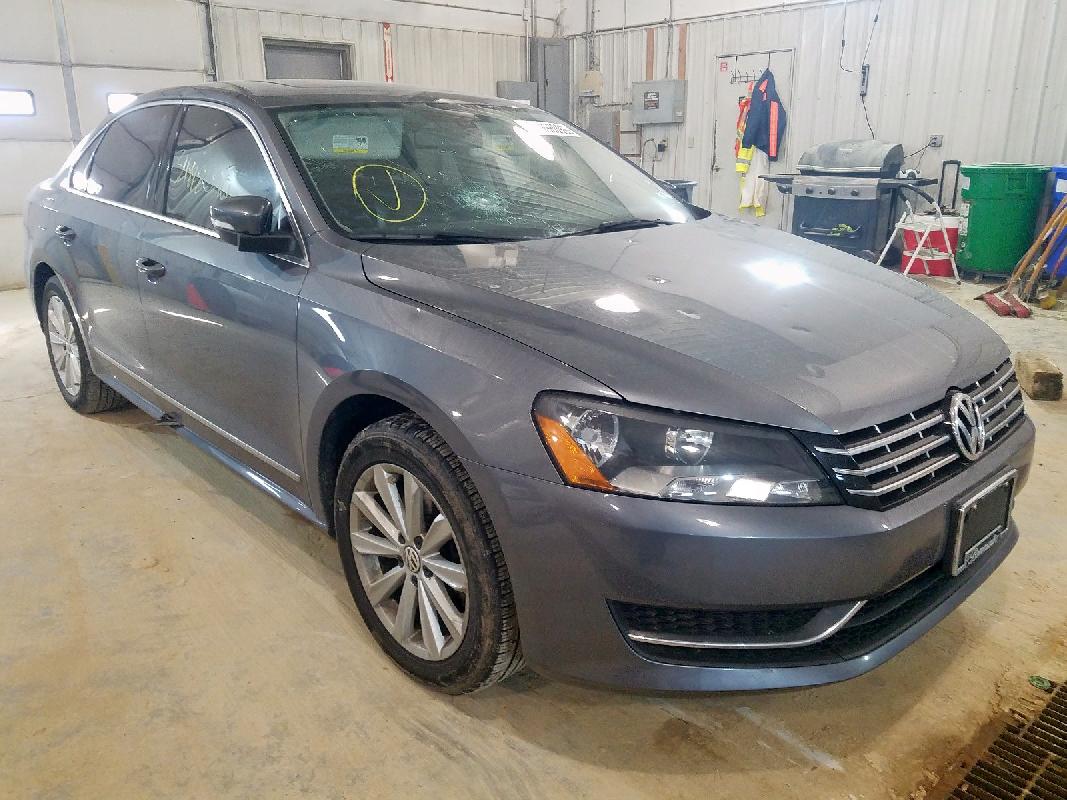 Volkswagen Passat 2013 sel багажник