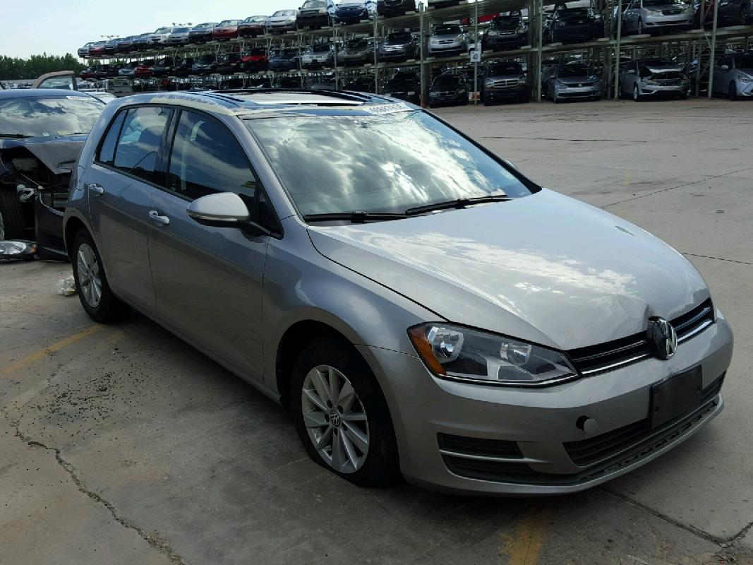 3VW217AU7GM022842