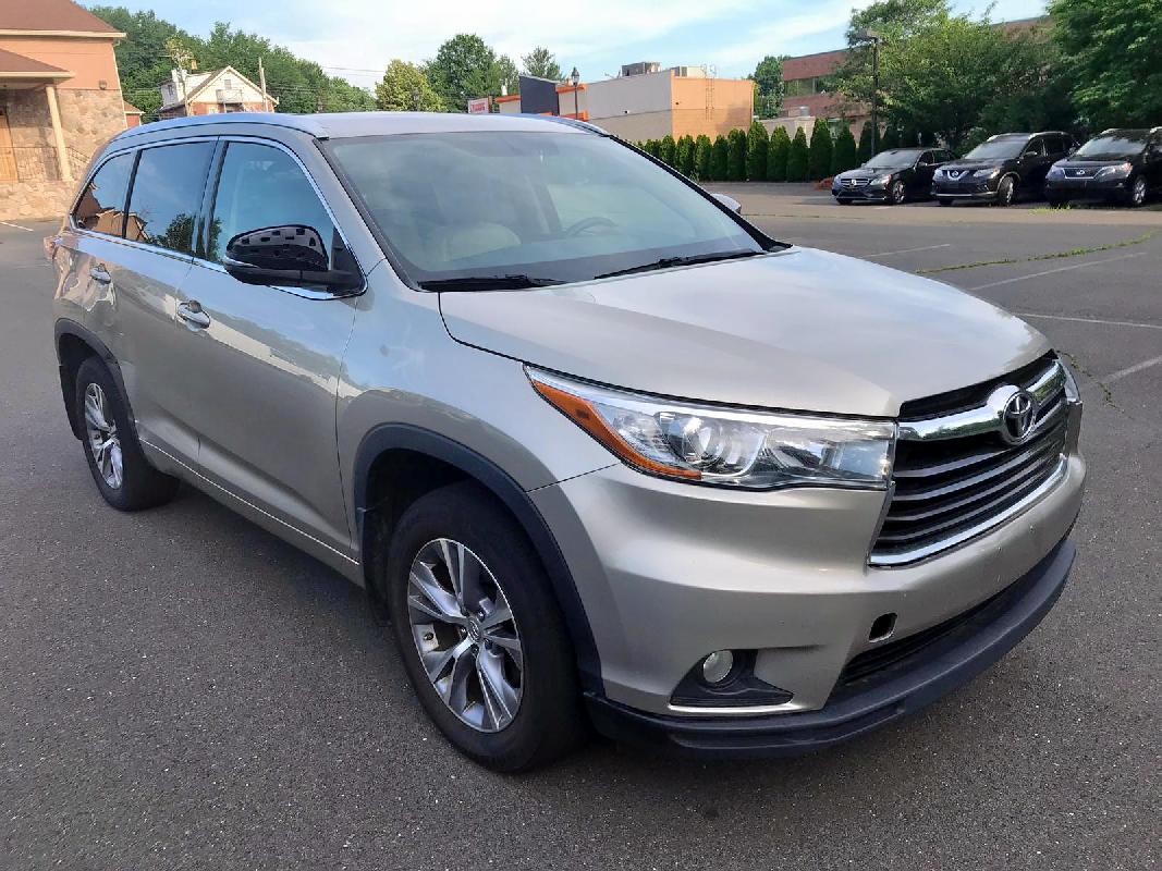 Toyota Highlander 2015