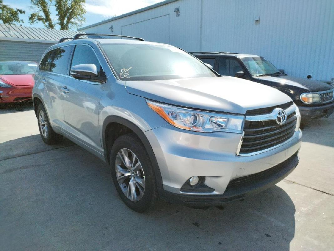 Toyota Highlander 2016