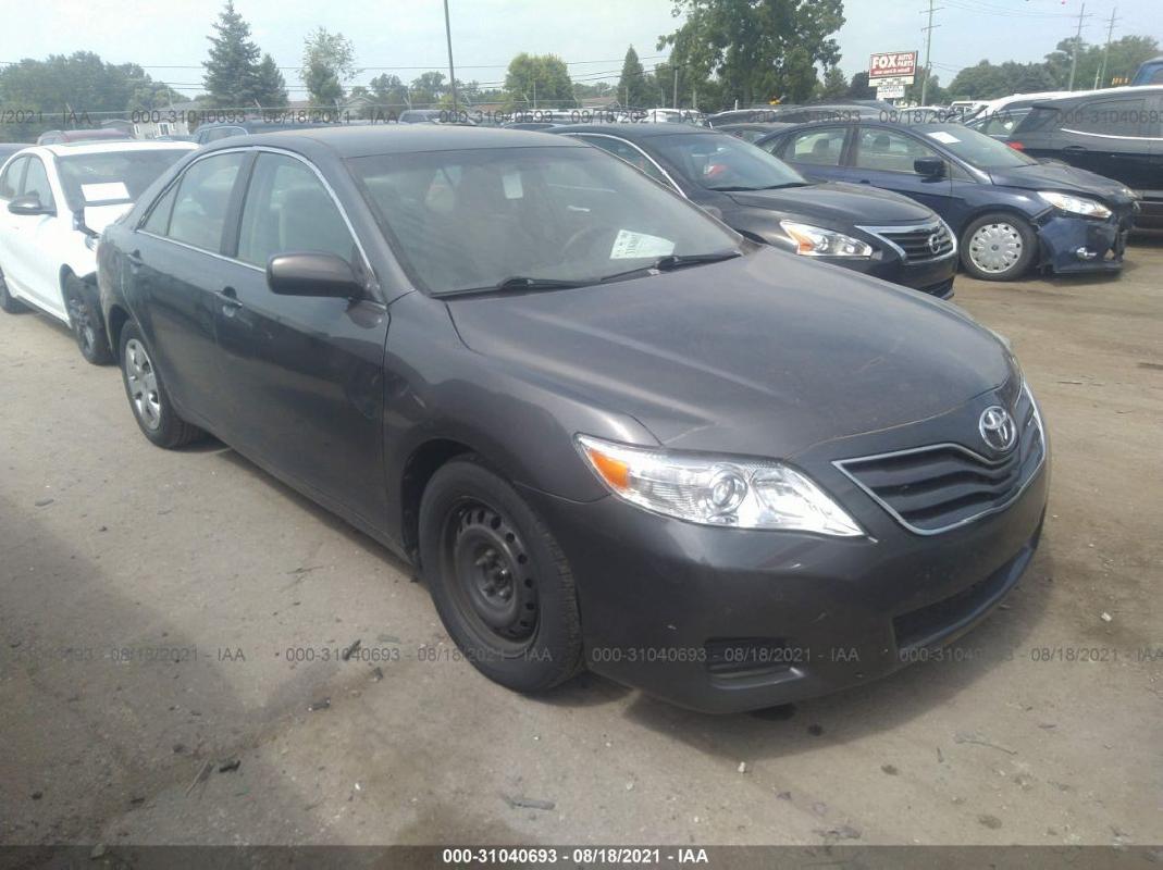 Toyota Camry 2010 le