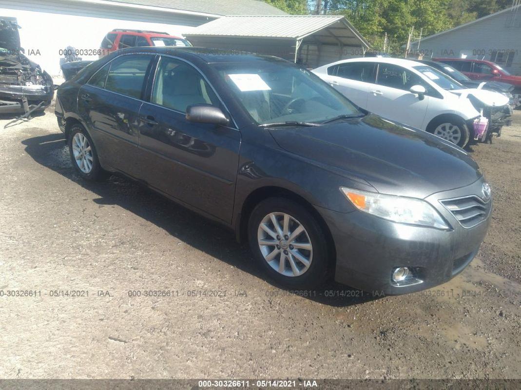 Toyota Camry 2010 le