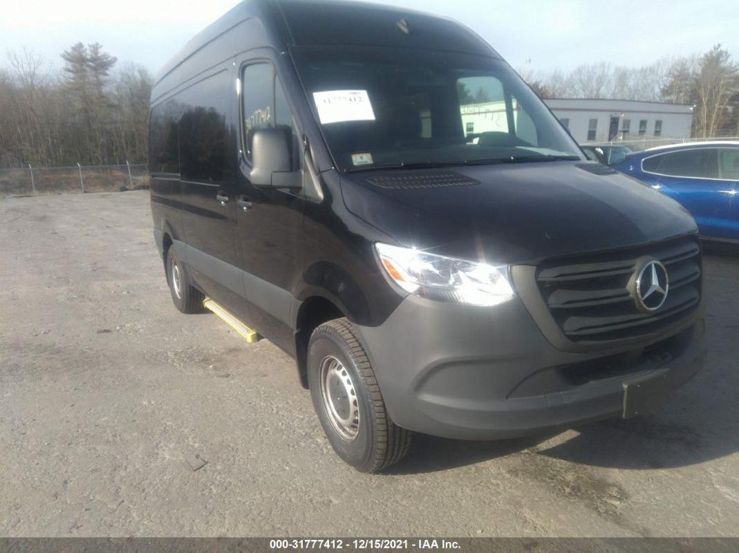 2022 Mercedes Benz Sprinter Passenger van