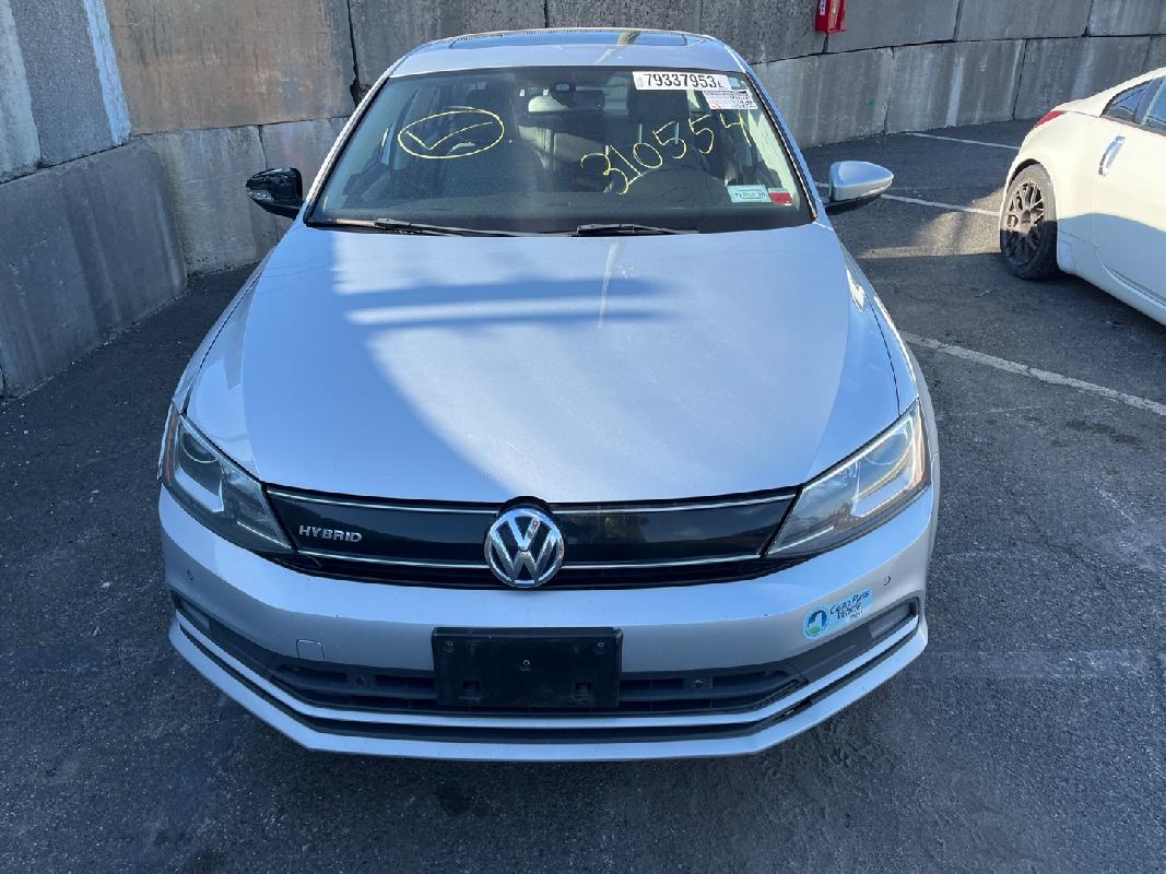 3VW637AJ7FM310554