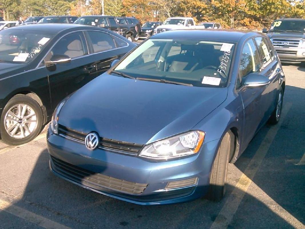 3VW2A7AU8FM069070