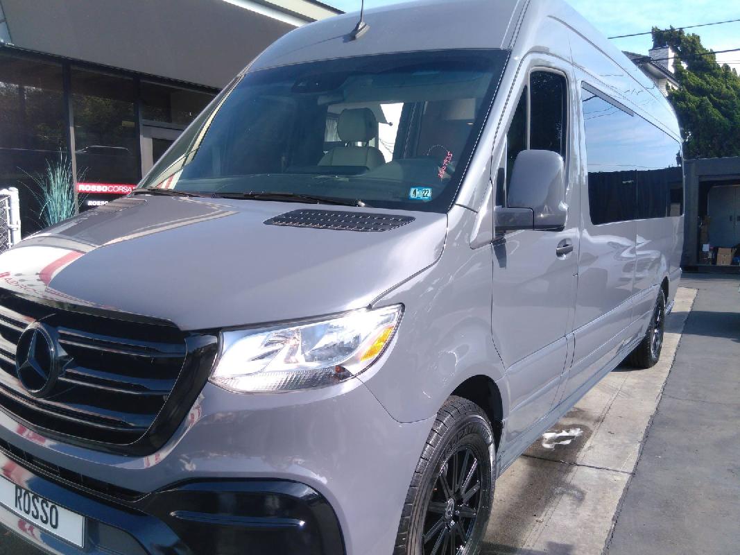 2020 Mercedes Benz Sprinter 2500 Passenger van