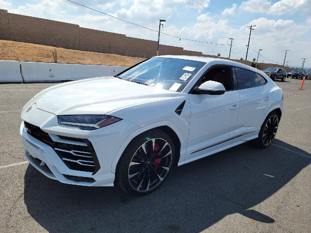 Lamborghini Urus графит